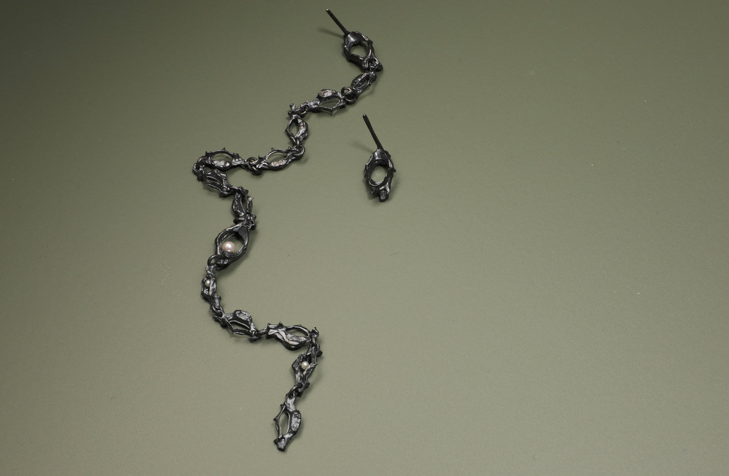 Earring 03