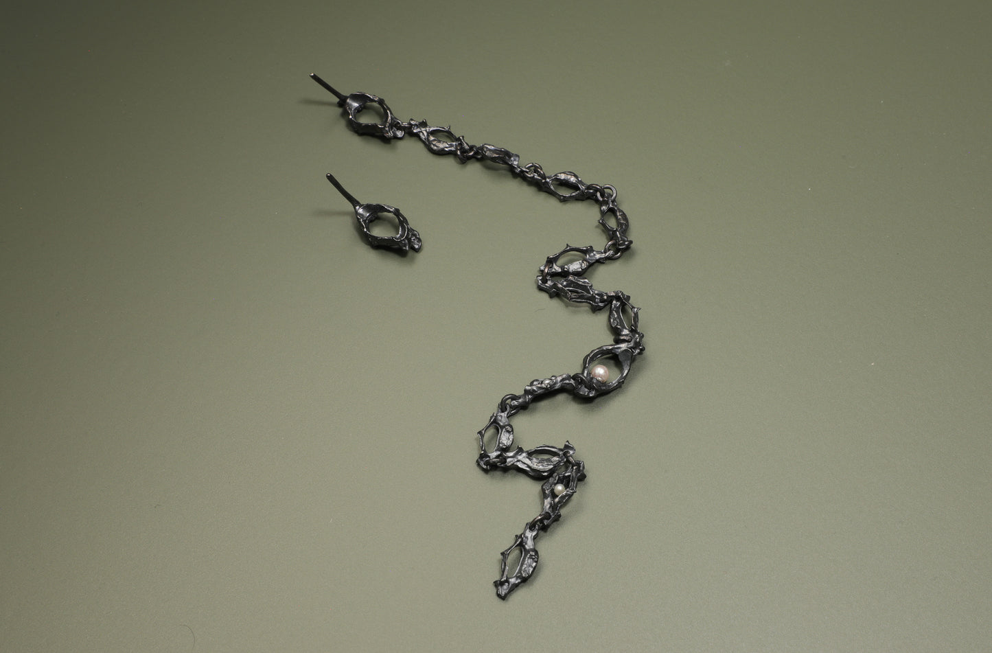 Earring 03